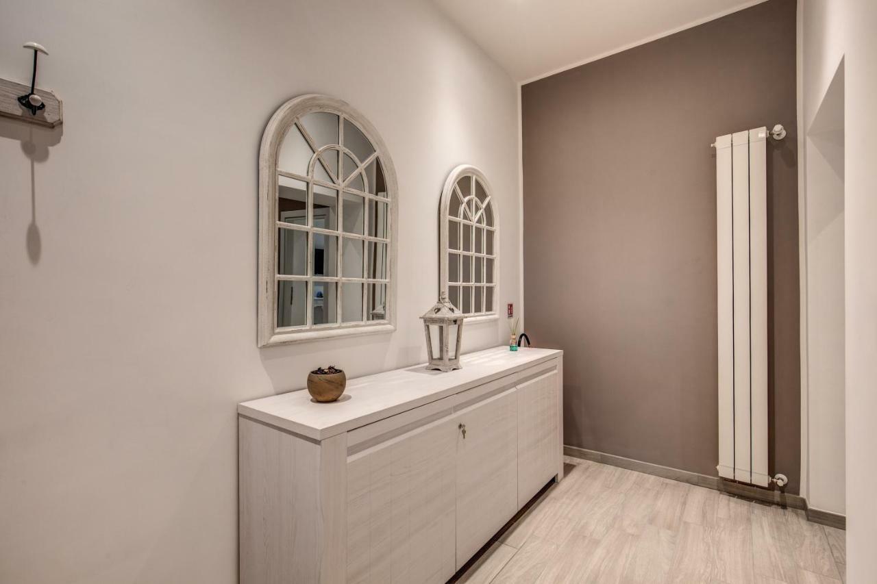 Vatican Royal Apartment Rome Bagian luar foto